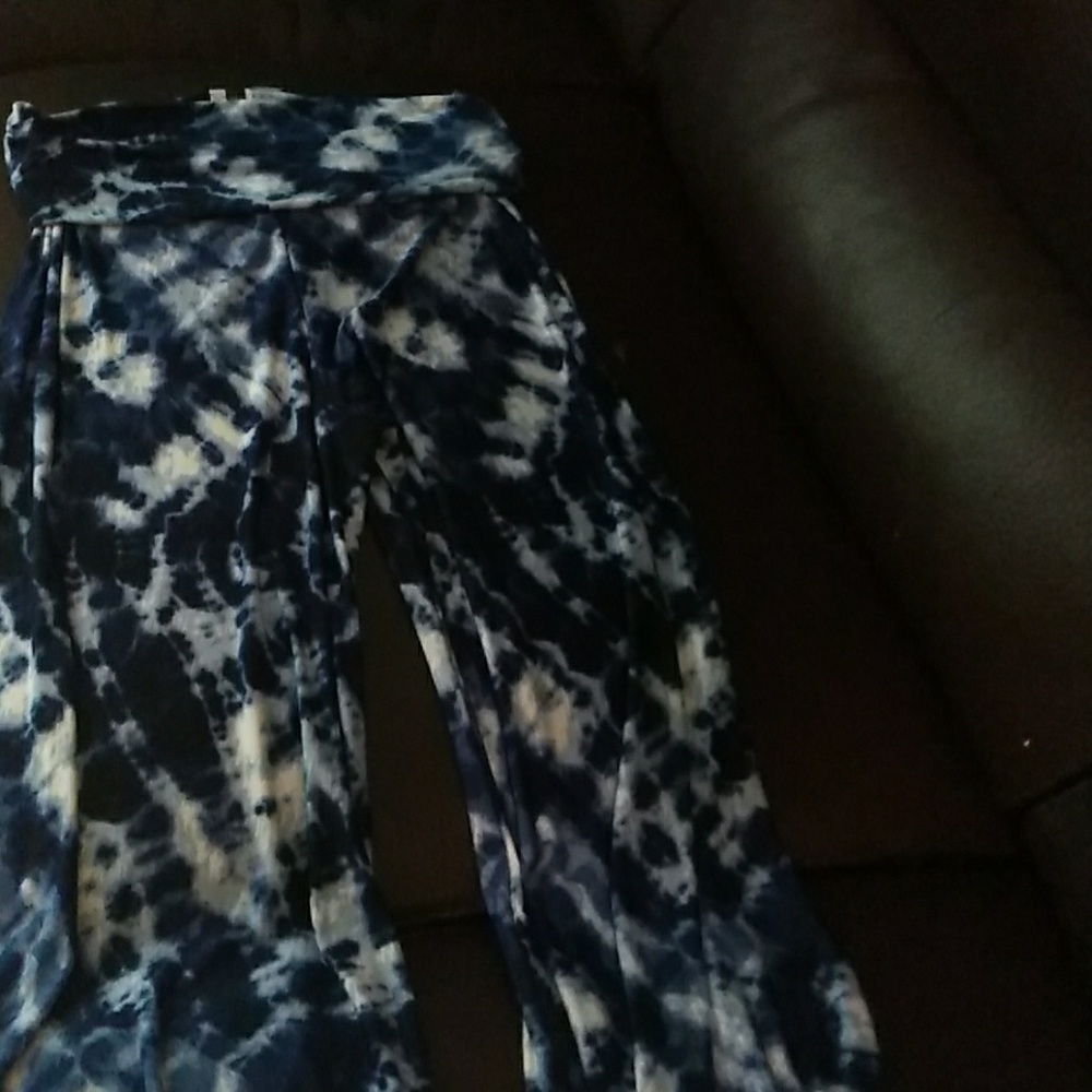 Pants - Picture 2 of 4